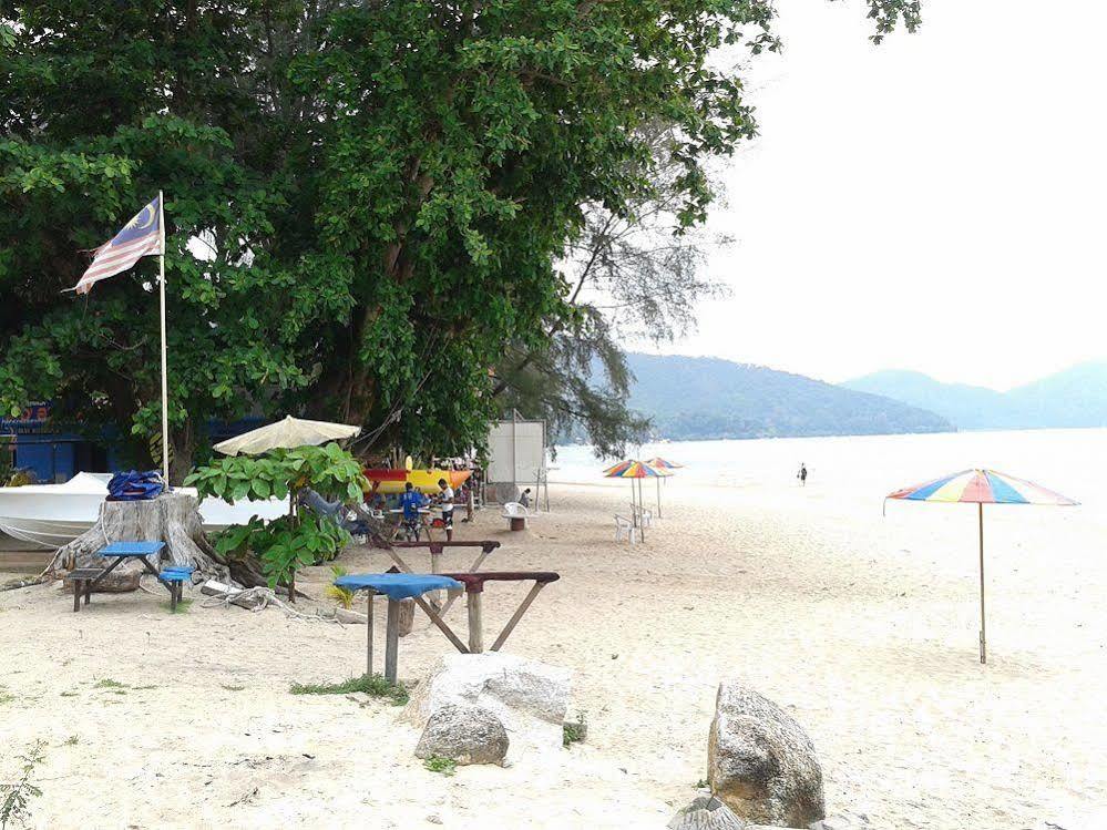 Baba'S Guest House By The Sea Batu Ferringhi Exterior foto